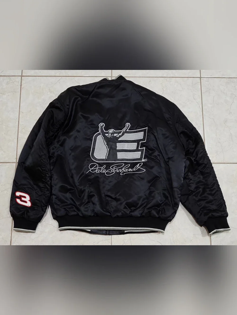 VINTAGE  Dale Earhardt Black Racing Patch Bomber Jacket - Men